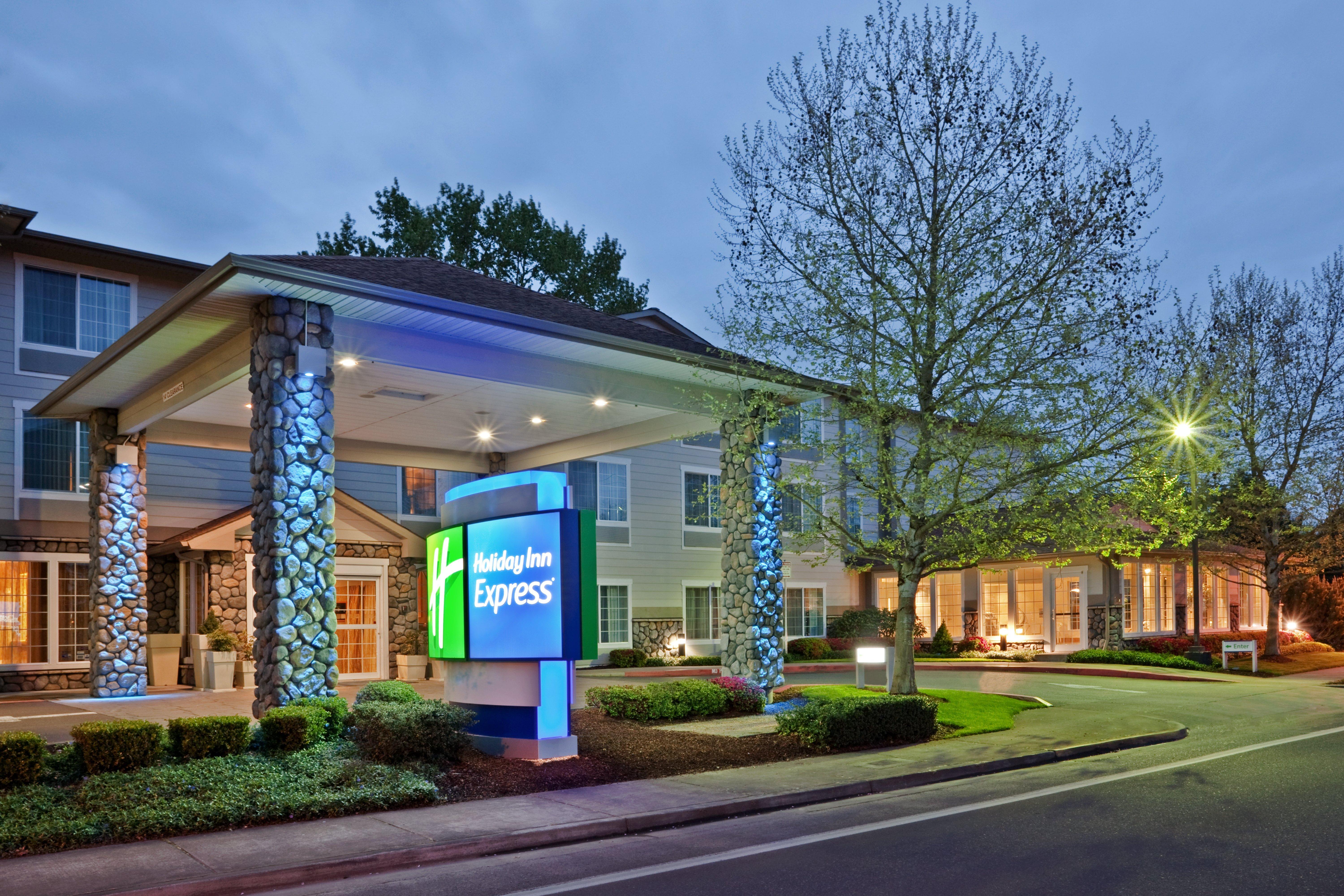 Express Corvallis-on The River By Ihg 3*