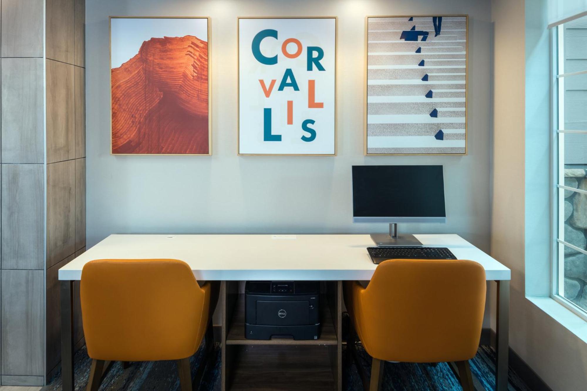 Express Corvallis-on The River By Ihg Hotel 3*