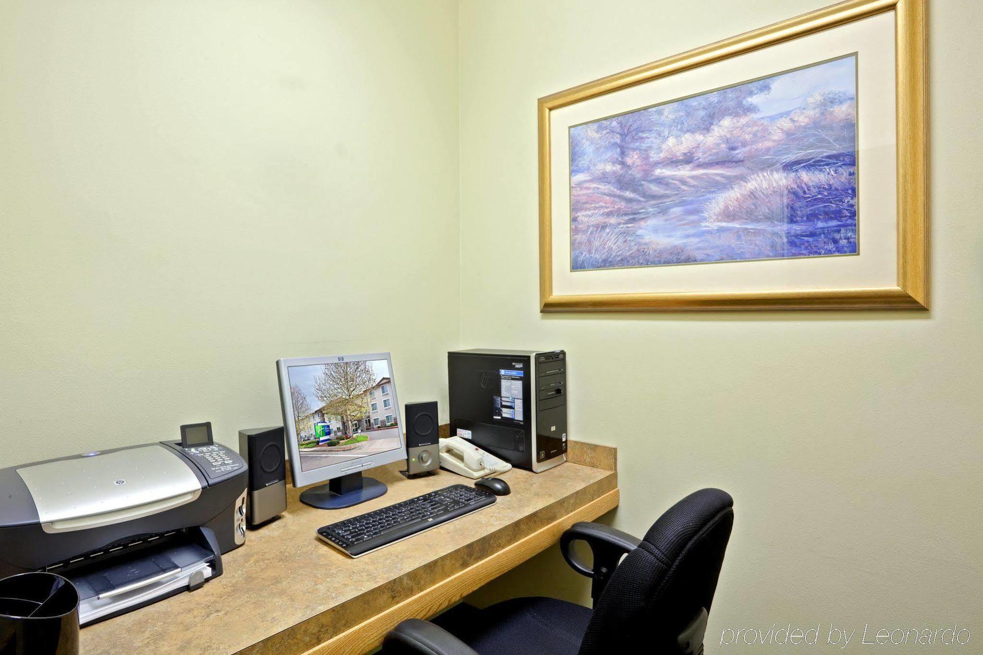 Hotel Express Corvallis-on The River By Ihg 3*