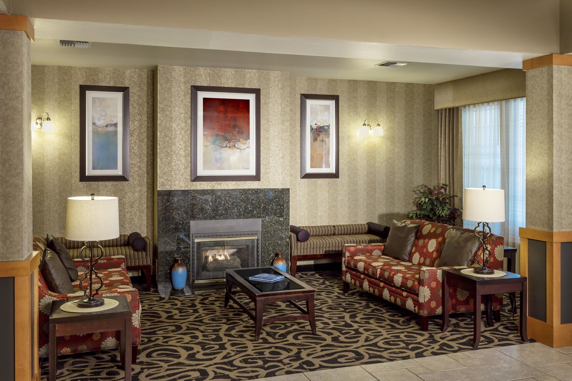 Express Corvallis-on The River By Ihg