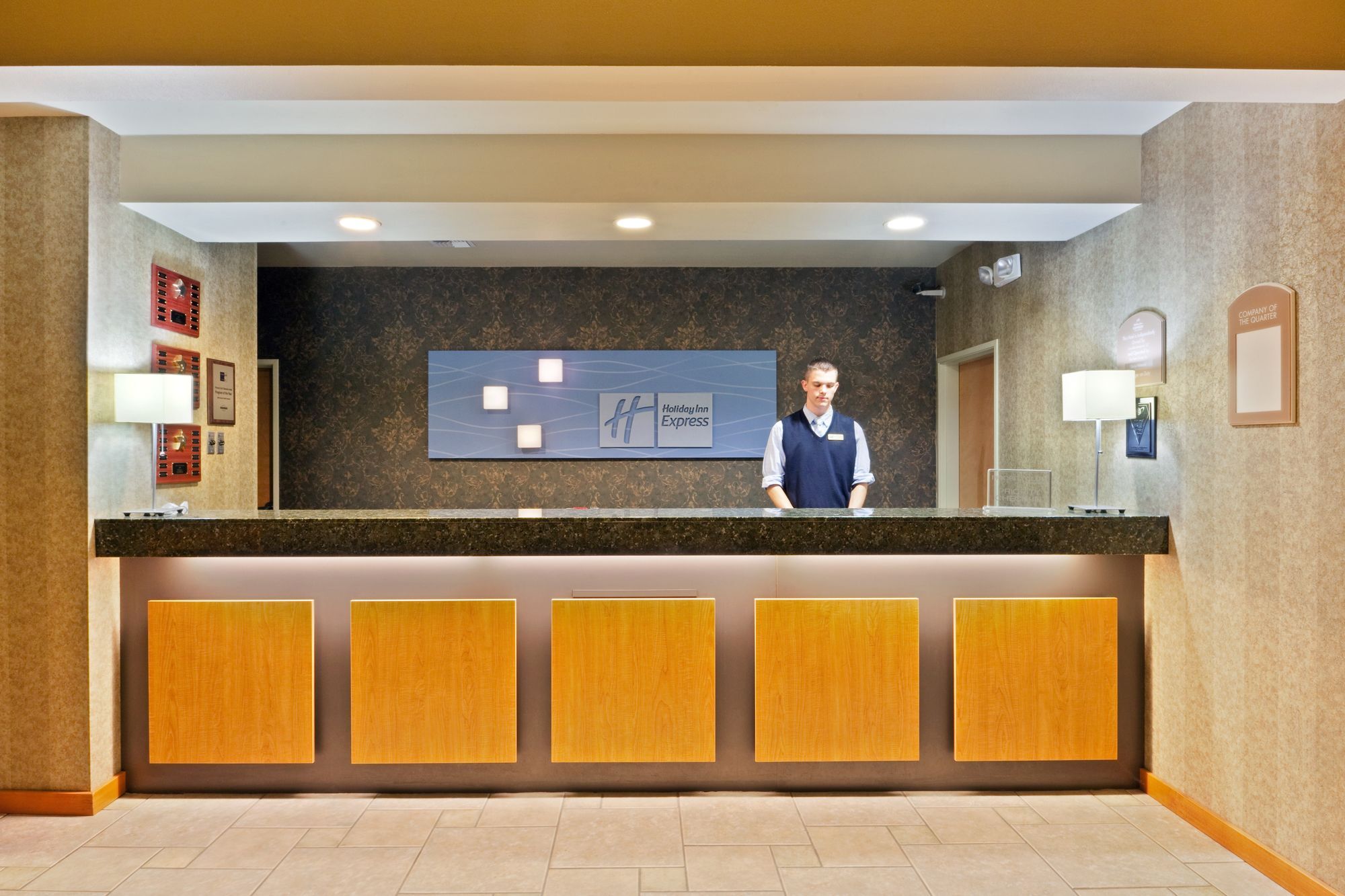 Hotel Express Corvallis-on The River By Ihg 3*