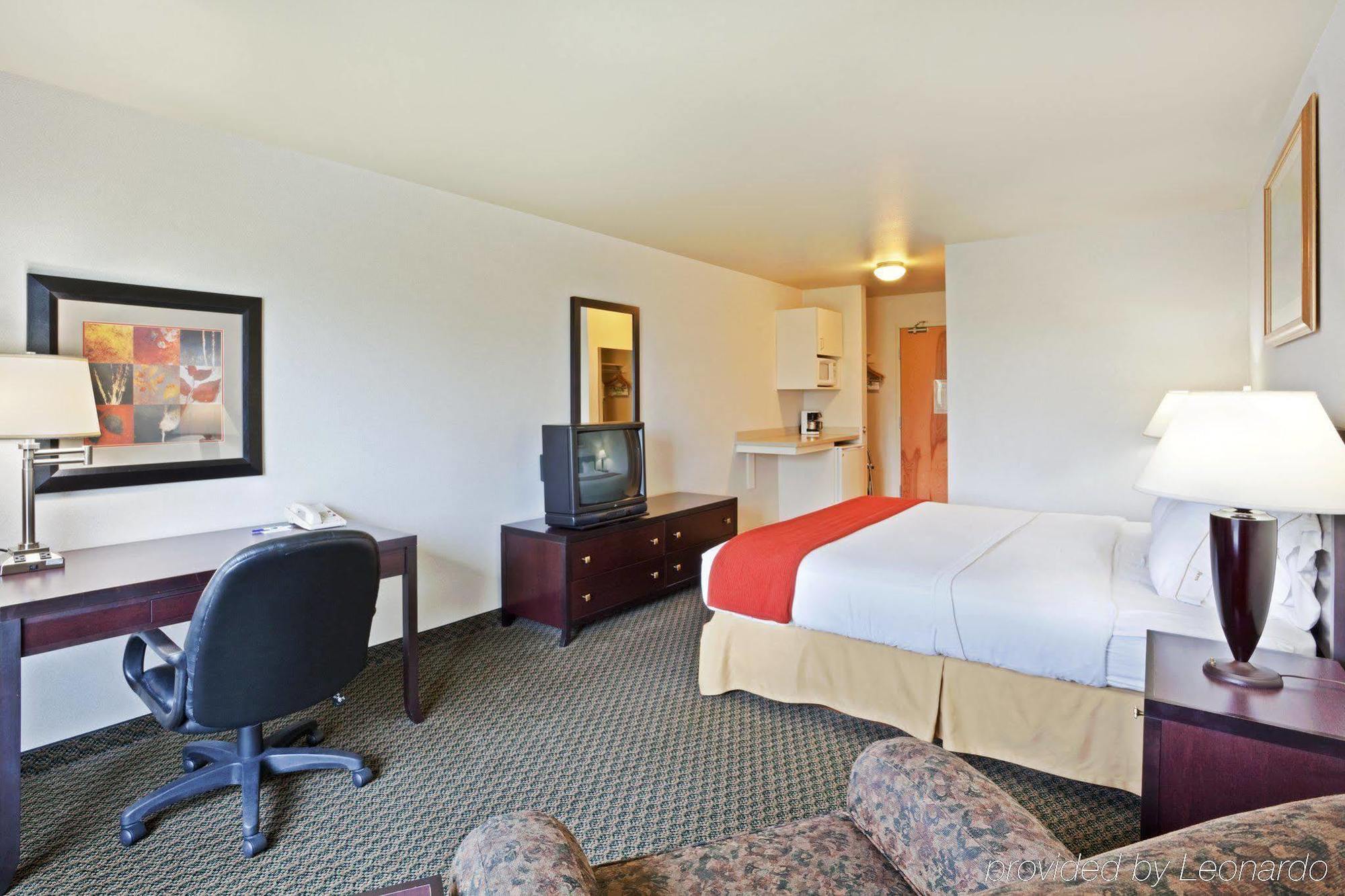 Express Corvallis-on The River By Ihg Hotel 3*